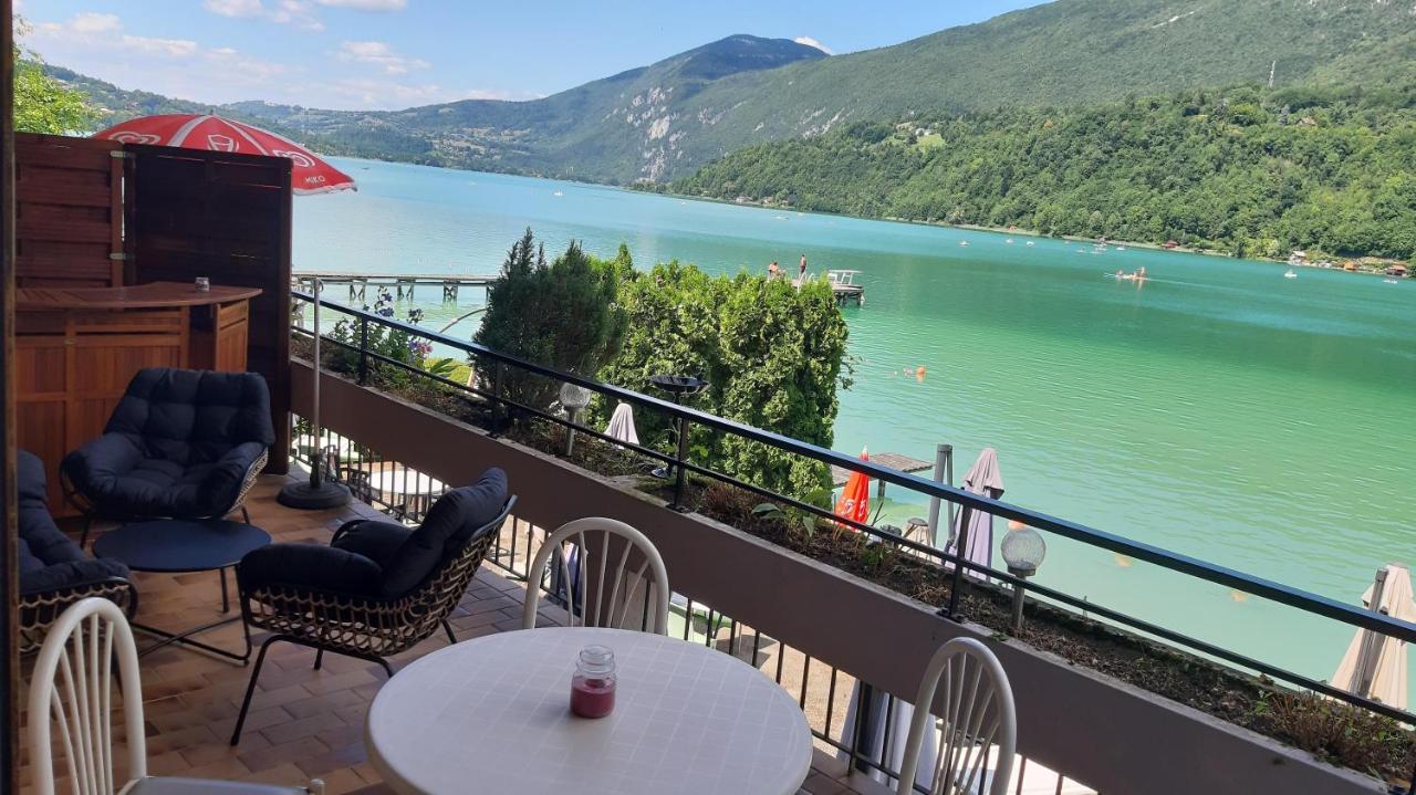 Les Sirenes Hotell Lepin-le-Lac Rum bild