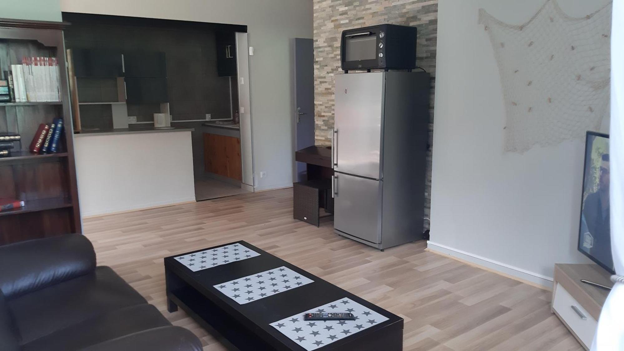 Les Sirenes Hotell Lepin-le-Lac Rum bild