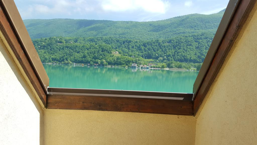 Les Sirenes Hotell Lepin-le-Lac Exteriör bild